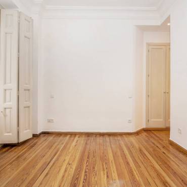 Why Have My Hardwood Floors Lost Their shine?